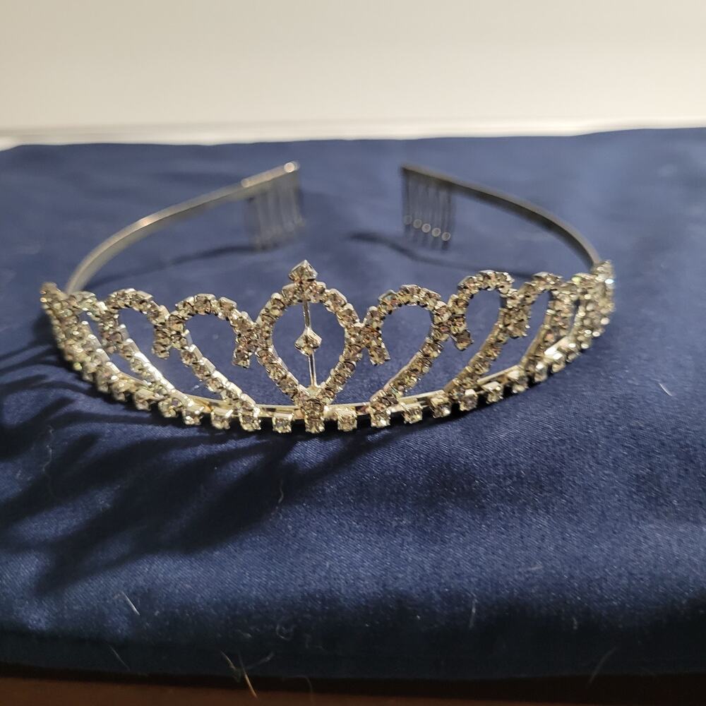 The Glimmering Princess Crown